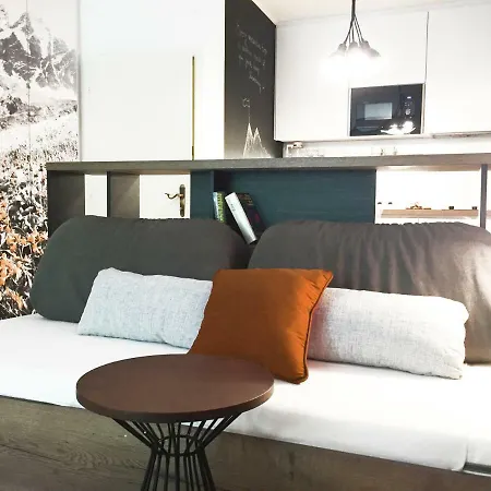 Sun Valley Apartment